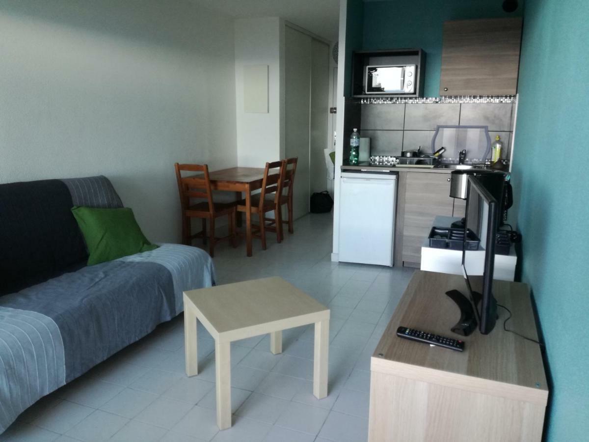 483 Chemin De Saint-Clair Apartment Sete Exterior photo